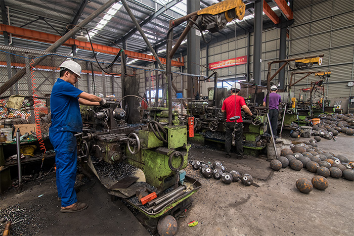 灵宝网架配件车间